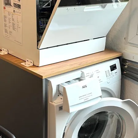 Apartament Dutti's - B I 2 I 4 Beds I Kitchen I Wifi I Tv I Parking I Autobahn Duisburg