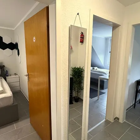 Dutti's - I 2 I 4 Beds I Kitchen I Wifi I Tv I Parking I Autobahn Duisburg