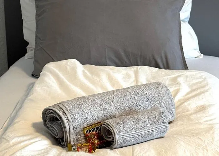 Dutti's - I 2 I 4 Beds I Kitchen I Wifi I Tv I Parking I Autobahn