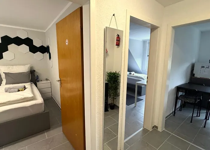 Dutti's - I 2 I 4 Beds I Kitchen I Wifi I Tv I Parking I Autobahn Duisburg